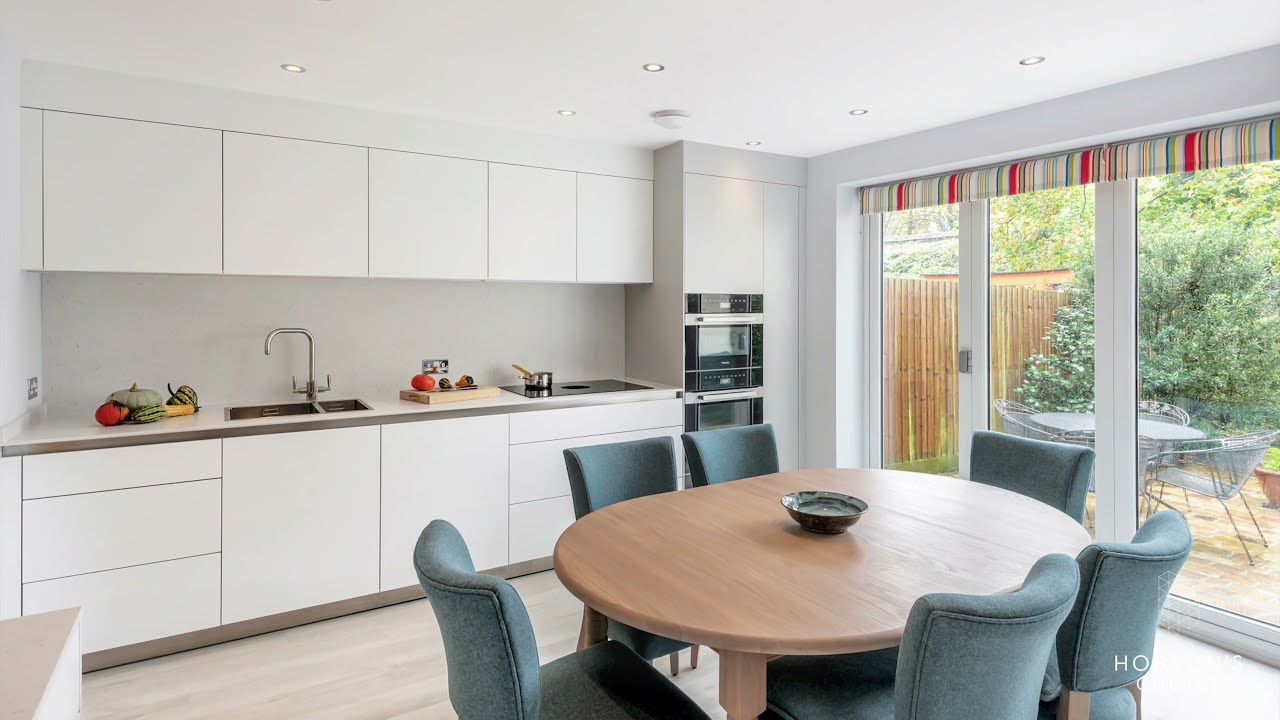 A Bulthaup B3 Kitchen In Alpine White