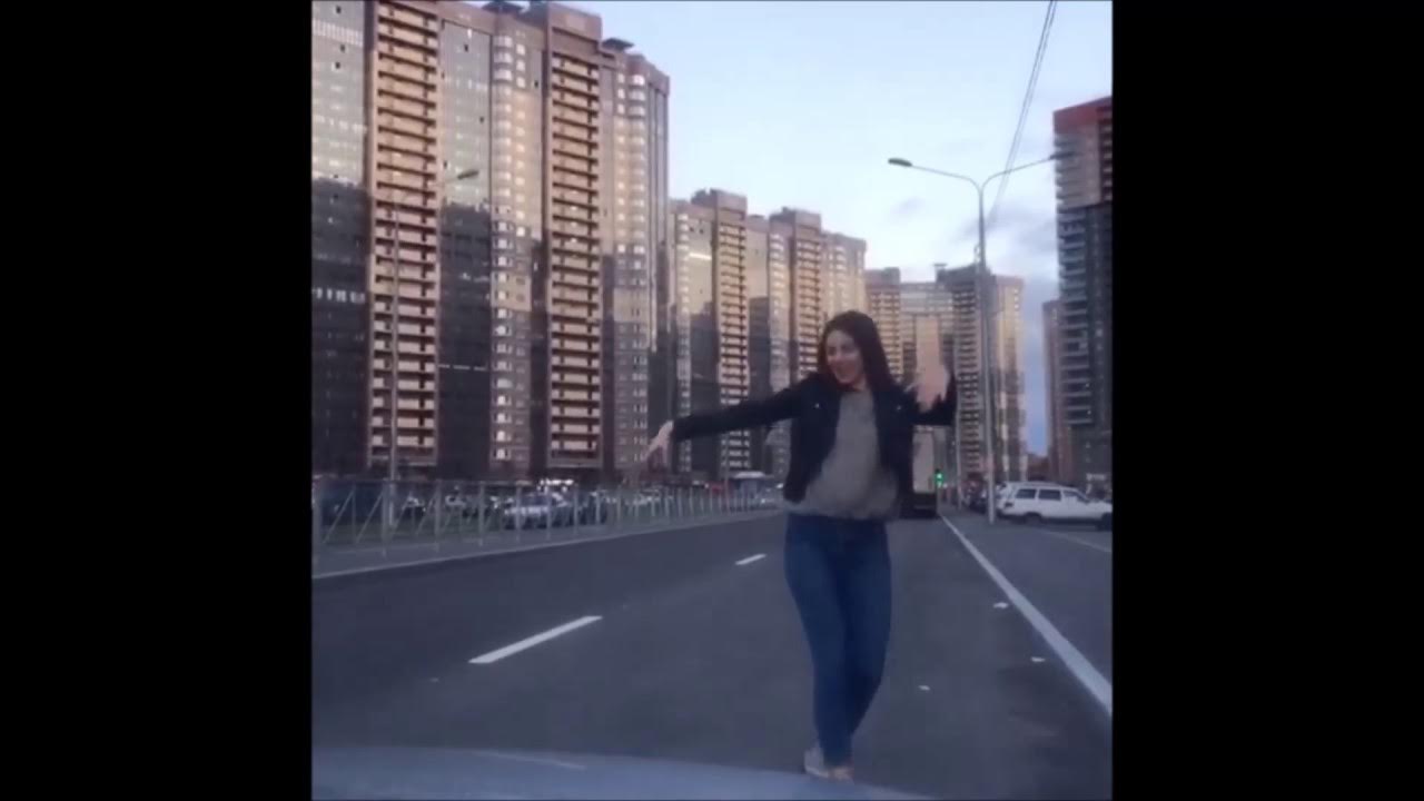 Алишка лезгинка. Турпал абдукаримов. Лезгинка мадина. Мадина мадина чеченская лезгинка. Турпал абдулкеримов мадина.