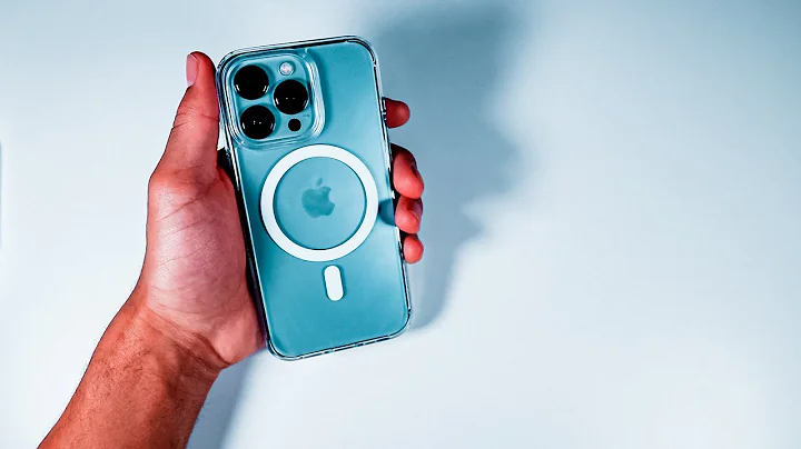 Spigen iPhone 13 Pro Clear MagSafe Case | Unboxing & First Impressions!