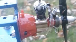 First Run -Worlds Smallest Traveling Engine- Cox TD .010 CEF