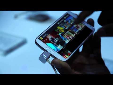 Samsung Galaxy S4 4G  Black Edition -puhelin (Tuote: 819214)