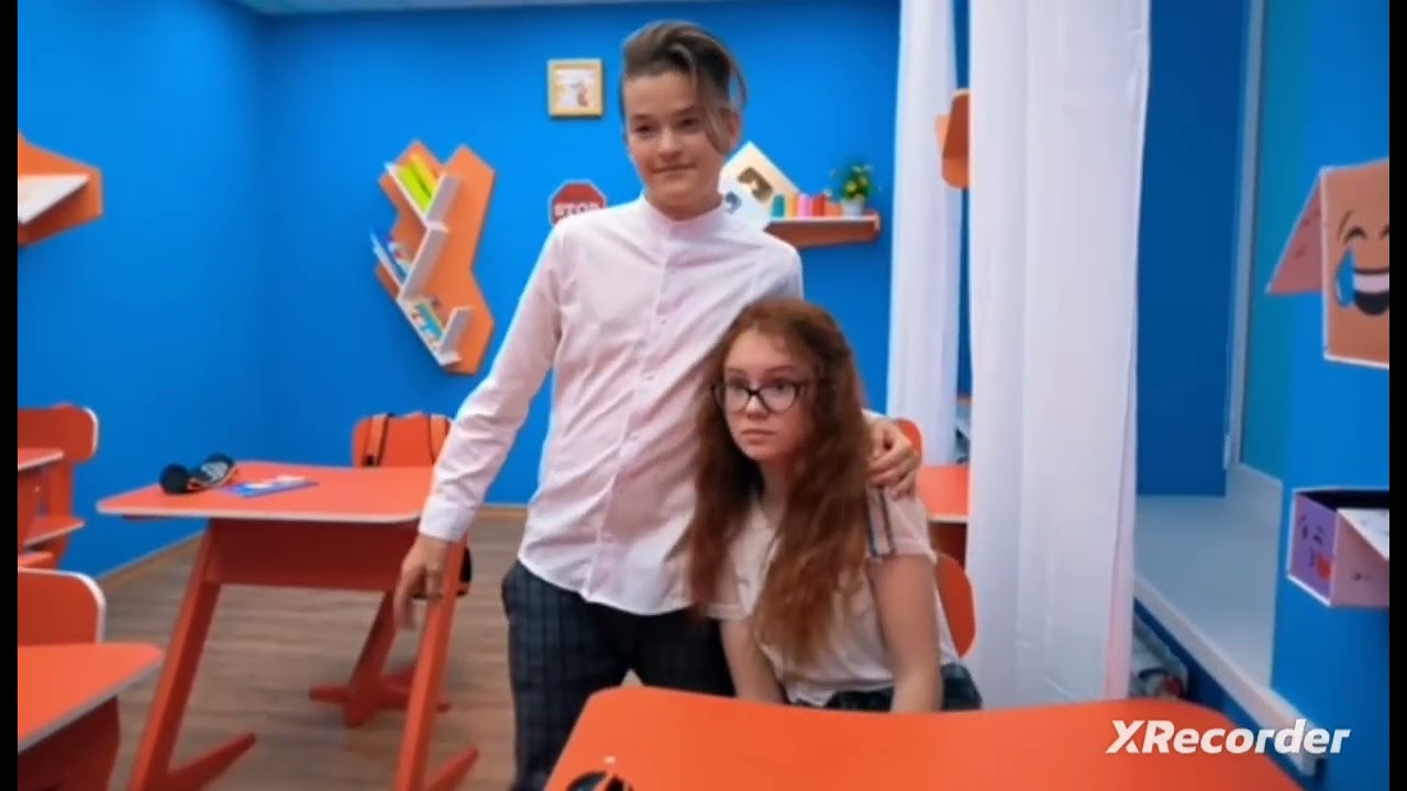 ФРАНЦУЗСКИЙ ПОЦЕЛУЙ. Маша и Кирилл ( КЛИП)