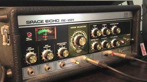 Roland RE 201 extreme wow & flutter