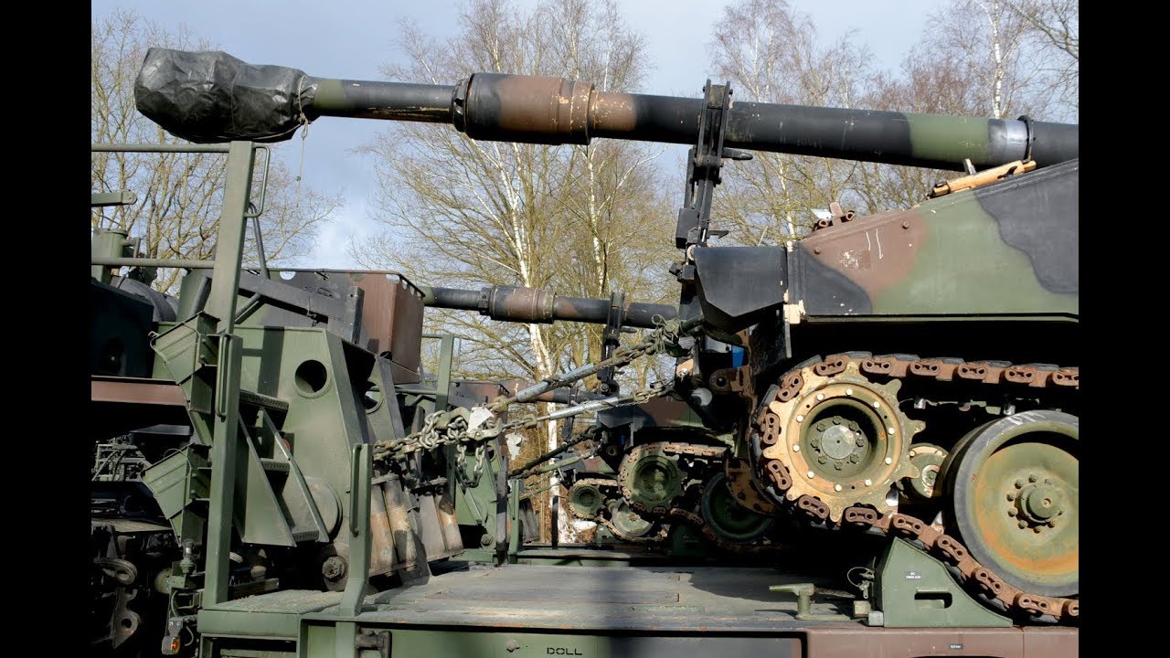 US Defender: Verladung US Fahrzeuge auf SLT Mammut