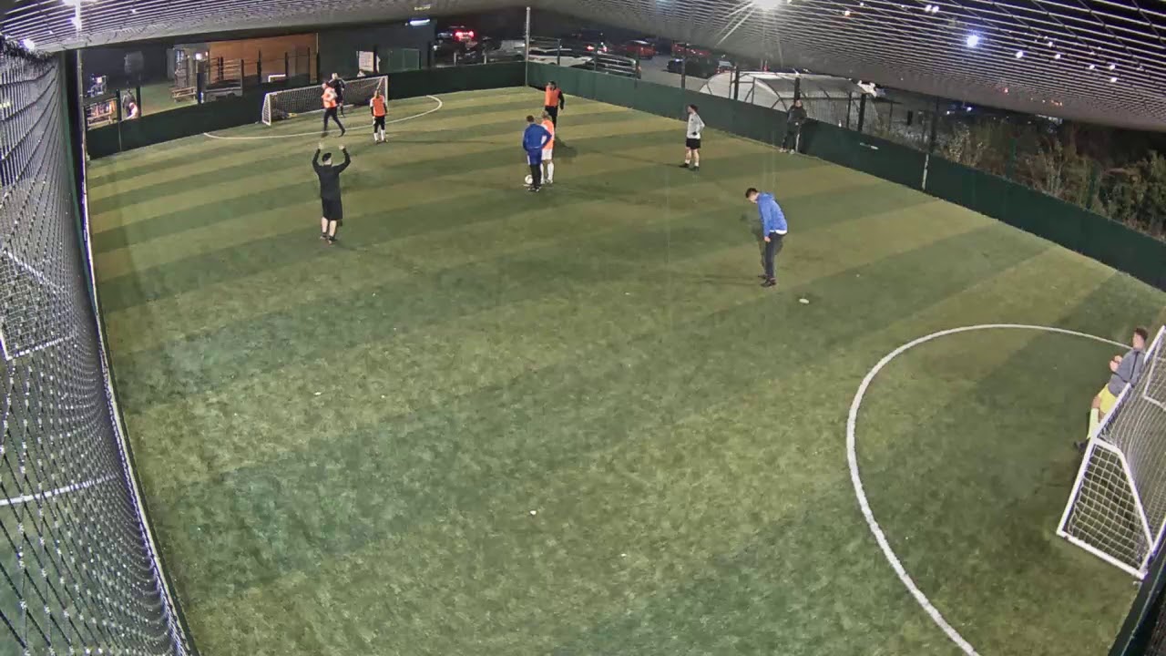 Powerleague: Sunbury, 20/01/2020 18:54, pitch 1, goal B - YouTube