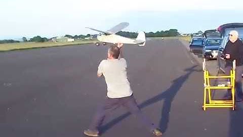 checking radio assist on vintage model aircraft