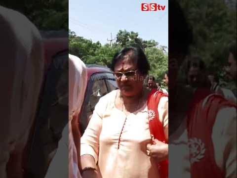 ದರ್ಶನ್ ನೋಡಲು ಜೈಲಿಗೆ ಬಂದ ತಾಯಿ😭😭 #kannadanews #sstv #entertainment #sandalwoodstar #darshanintervi ದರ್ಶನ್ ನೋಡಲು ಜೈಲಿಗೆ ಬಂದ ತಾಯಿ😭😭 #kannadanews #sstv #entertainment #sandalwoodstar #darshanintervi