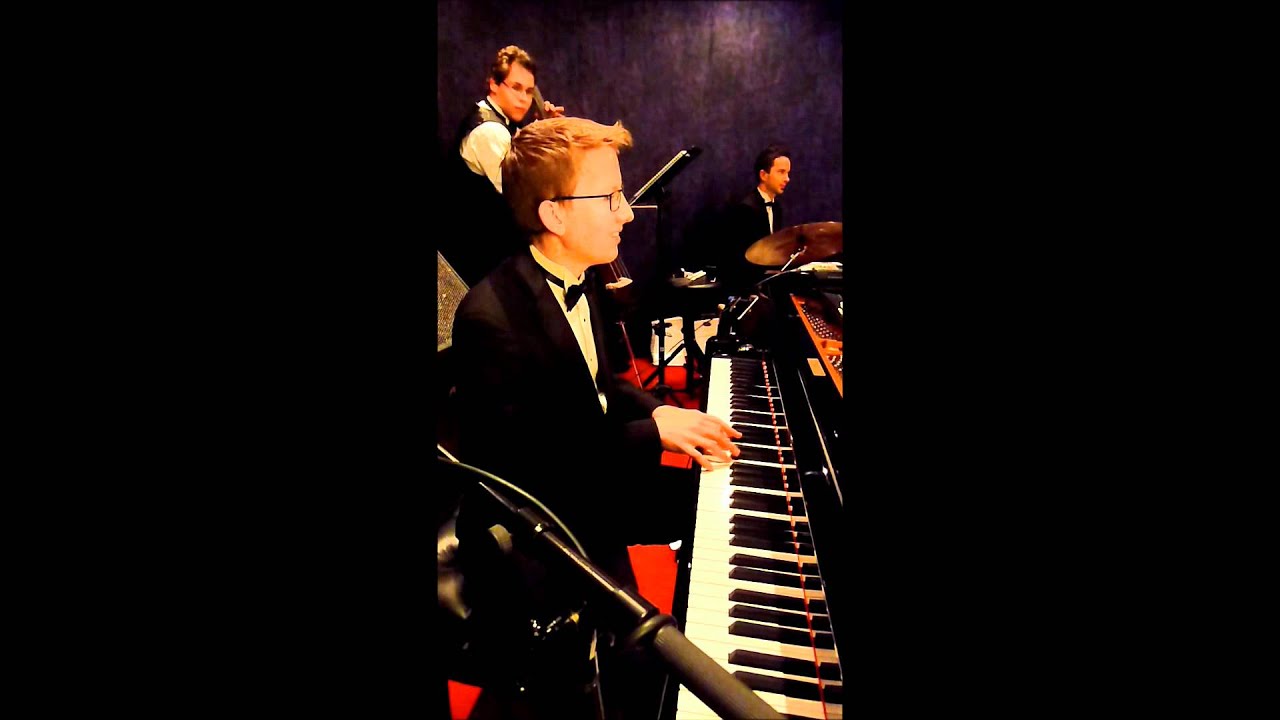 Surrey with the Fringe on Top