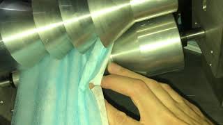 Upper and lower wave roller （1.5mm relative distance) of face mask machine