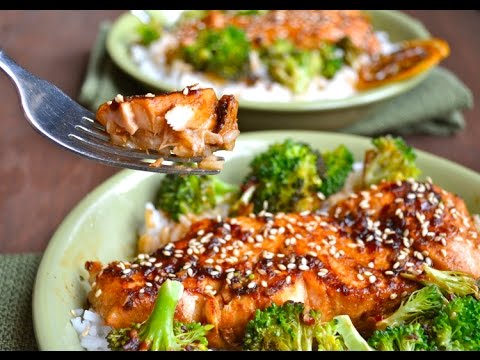 Chili Garlic Salmon and Broccoli Bowls Recipe