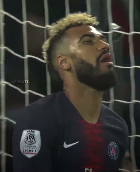 Mbappe's meme reaction to Choupo's miss😂