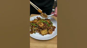 CHAR KWAY TEOW Malaysian Chinese Style SHORTS 