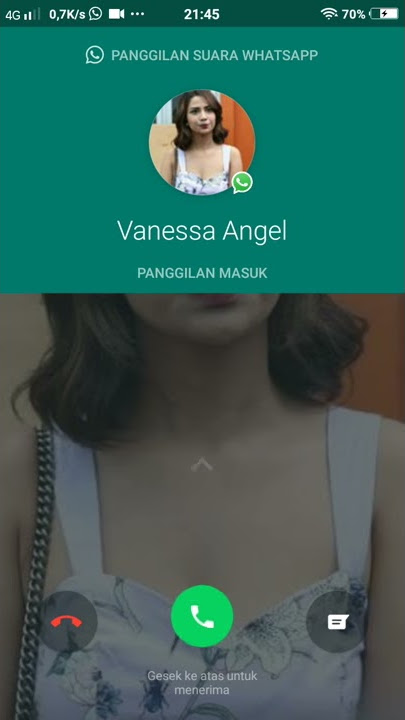 Di telfon sama vanessa angle