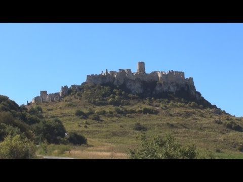 Walking Tour: Spiš Castle, Spišské Podhradie, Slovakia / Pěší výlet: Spišský hrad, Slovensko