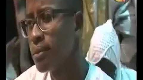 استمع الى القارئ السنغالي محمد الهادي توري وهو يتلو القران وبكاء كل الحاضرين