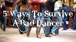 How To Country Dance ... with Bad Dancers 🤠