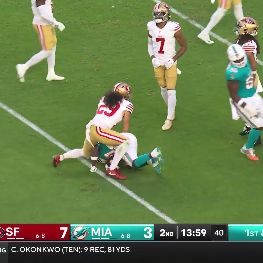 Tyreek Hill catches for a 24-yard Gain vs. San Francisco 49ers