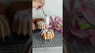 Mini Vanilla Bundt Cakes! #shorts