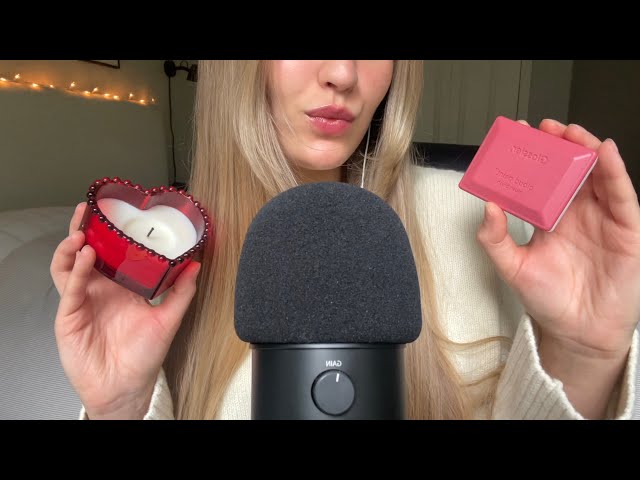 ASMR | Fast Tapping & Scratching Pink + Red Triggers🌹💕🌸