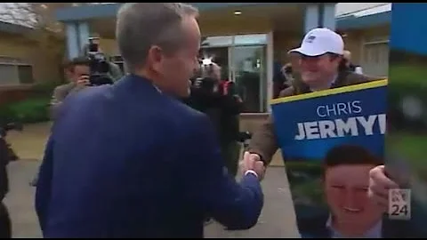 Lib candidate for McEwen Chris Jermyn ambushes Bil...