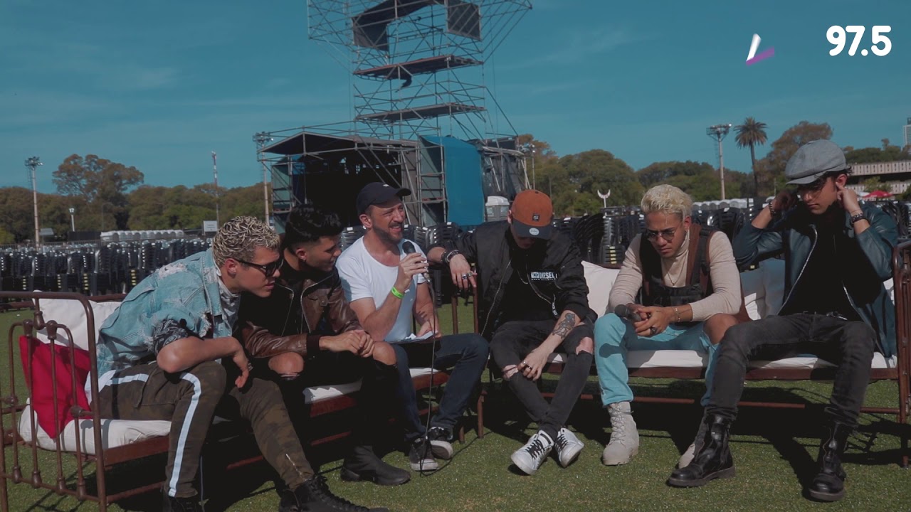 CNCO charló con Vale 97.5.