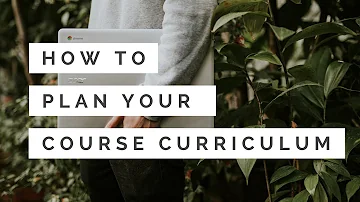 Come fare curriculum gratis Canva?