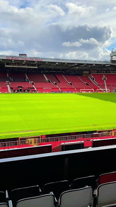 Old Trafford pitch tour