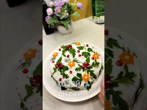 Исчезает в тарелках за минуту! #печеночныйторт с зимним праздничным оформлением #праздничныйстол