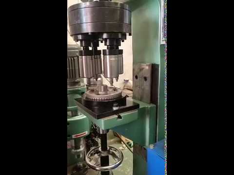 Four Spindles Hydraulic Orbital Riveting Machine - YouTube