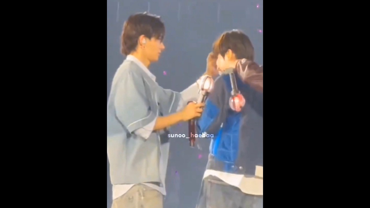 That cute nod😭😭