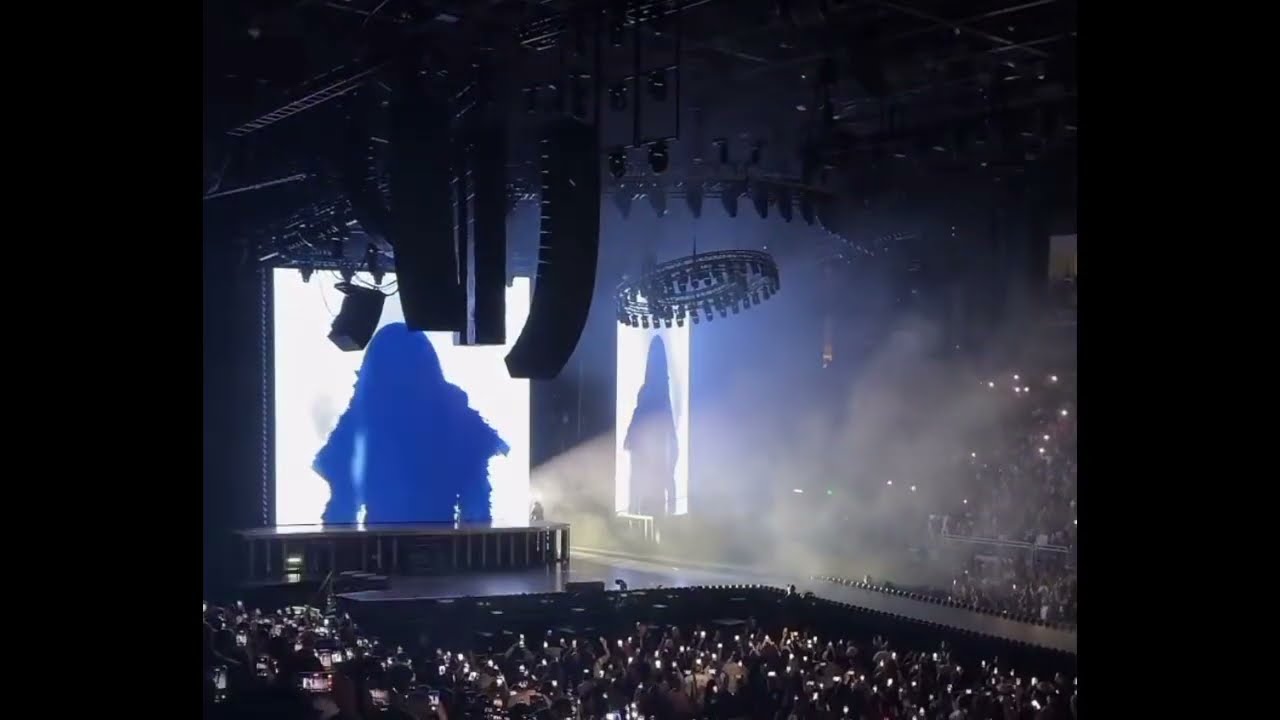 Cardi B performs "Helllo and Magnet | Full LIVE  | LITTLE MISS DRAMA TOUR | CA