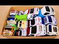 ごみ収集車と救急車のミニカーが坂道を走ります ☆ Garbage truck & ambulance minicars drive a steep hill ☆