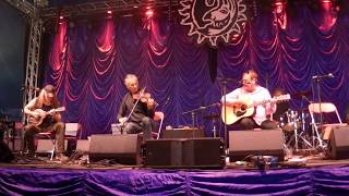 15 years - The Levellers Acoustic Beautiful Days 2017