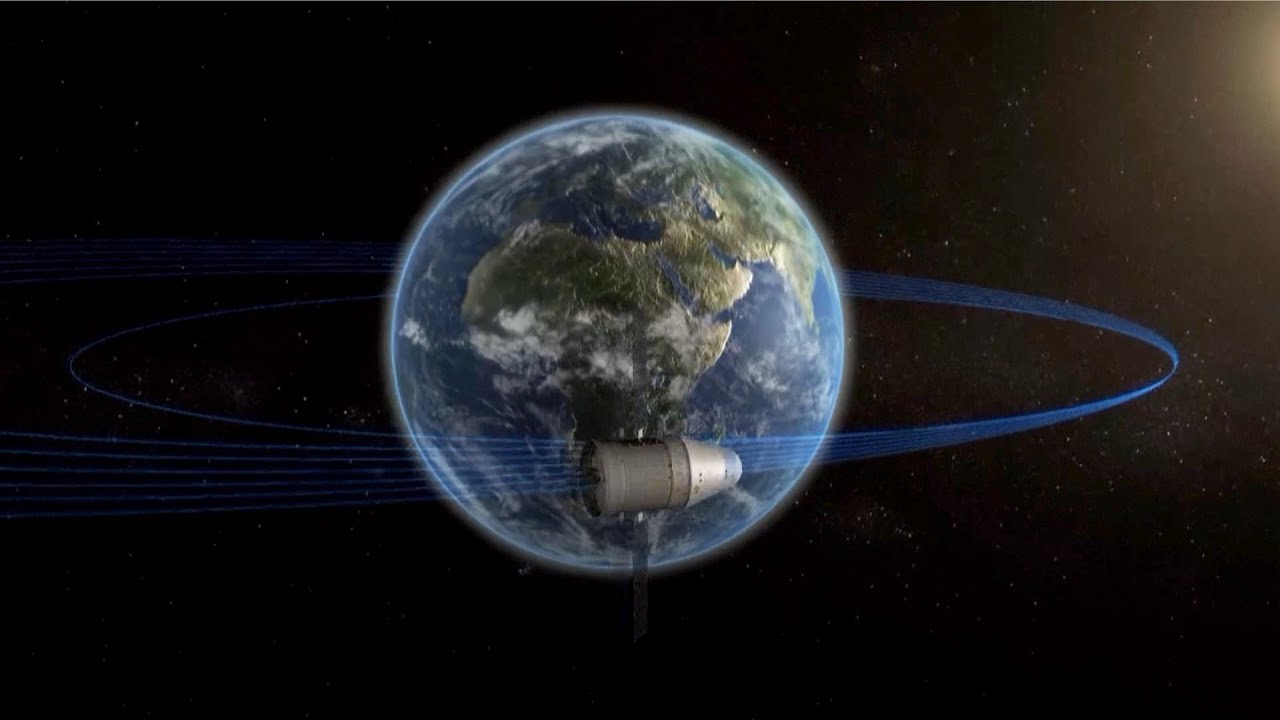 China's new manned spacecraft completes six orbit changes