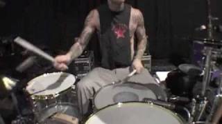 Travis Barker Blink 182 Soundcheck 05 (Original)