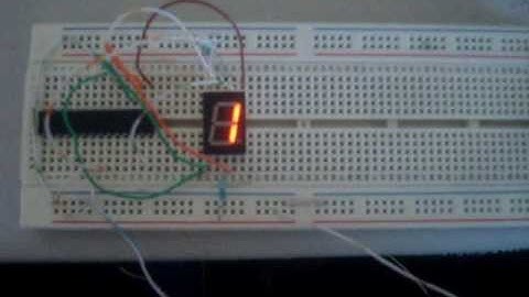 display 7 segmentos con avr