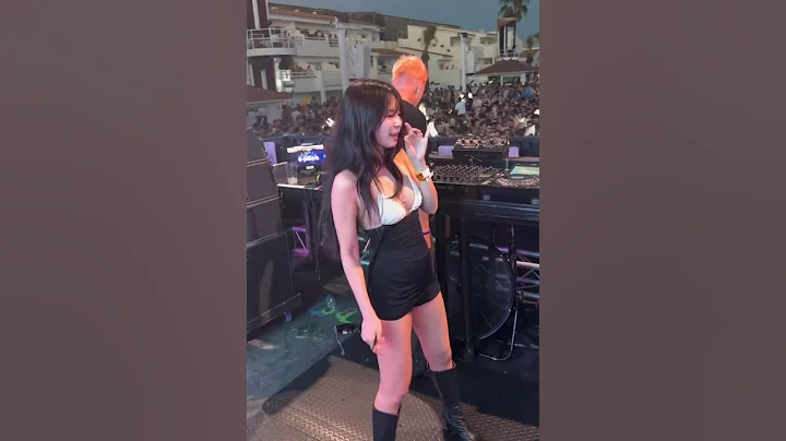 that primadonna spice up your life Jennie with Diplo in Ibiza  #jennie #jenniekim #jennierubyjane