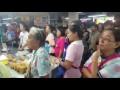 พสกนิกรตลาดเทศบาล 5 จ.พิษณุโลก ร่ำไห้เมื่อทราบแถลงข่าวจากทีวี | 13-10-59 | ThairathTV
