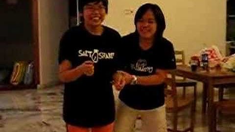 Adele & Amanda - Pictionary Mania