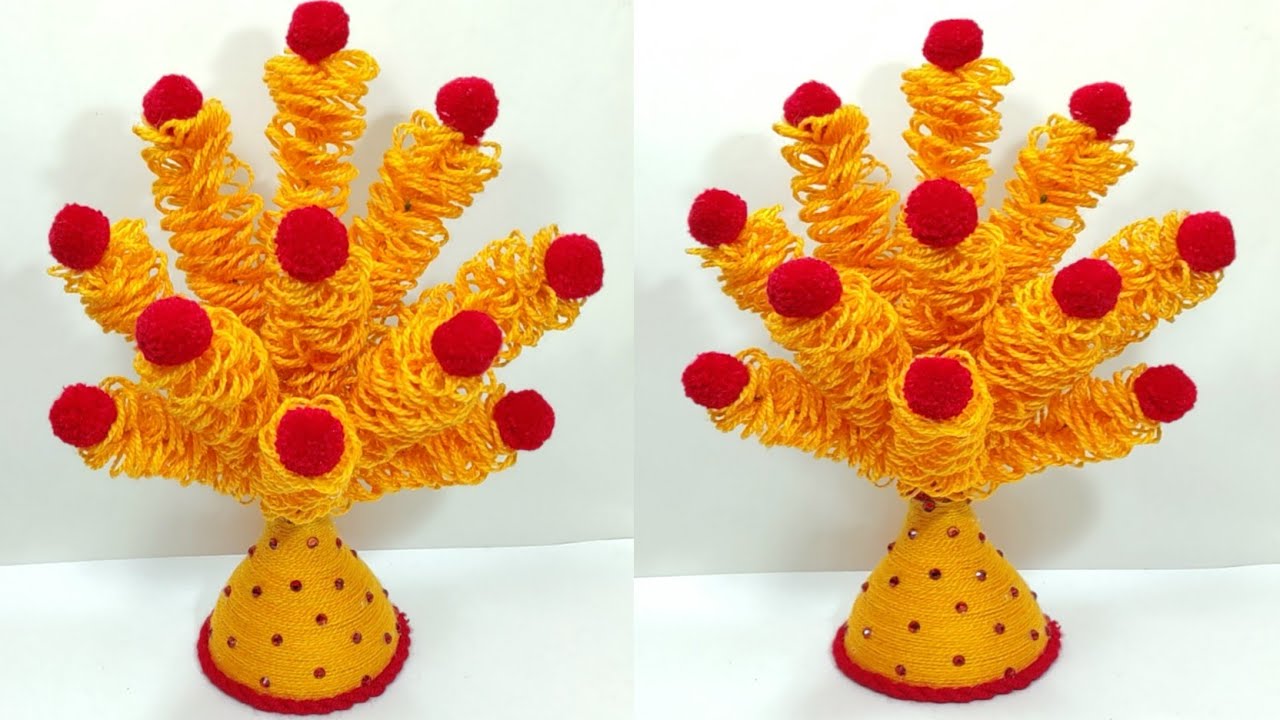 ऊन से गुलदस्ता बनाने का तरीका/DIY EASY WOOLEN FLOWERS GULDASTA/WOOLEN FLOWER VASE CRAFT IDEA