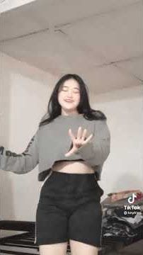 TikTok - TikTok Cewe Sexy - (KeyFries)