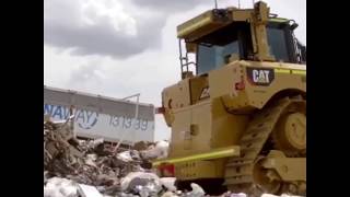 Dozerler - Kepçeler Ve Çılgın Operatör