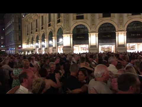 TANGO IN GALLERIA evento ONDANCE Bolle Comune di Milano