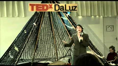 Uma aula libertria: Ana Bustos at TEDxDaLuz