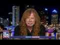 Capture de la vidéo Fox News | Dave Mustaine Talks How The Pandemic Impacted His Songwriting For Tstdatd (June 24, 2023)