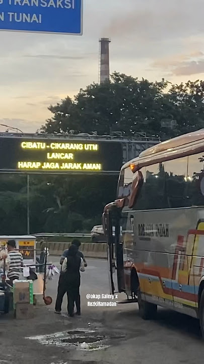 Nyodrek Pramugari Rosin Lagi jajan kopi starling 😀 #huntingbus #akap #busmania #pecintabis