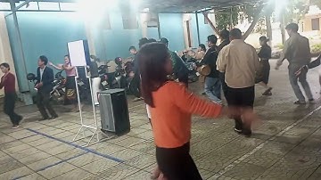 Trích đoạn mừng cơm mới Bru Vân Kiều, Quảng Bình.