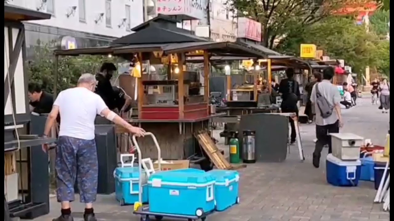 JAPAN STREET FOOD YATAI SET UP