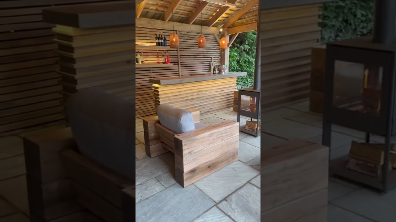 Check out this awesome garden room! 