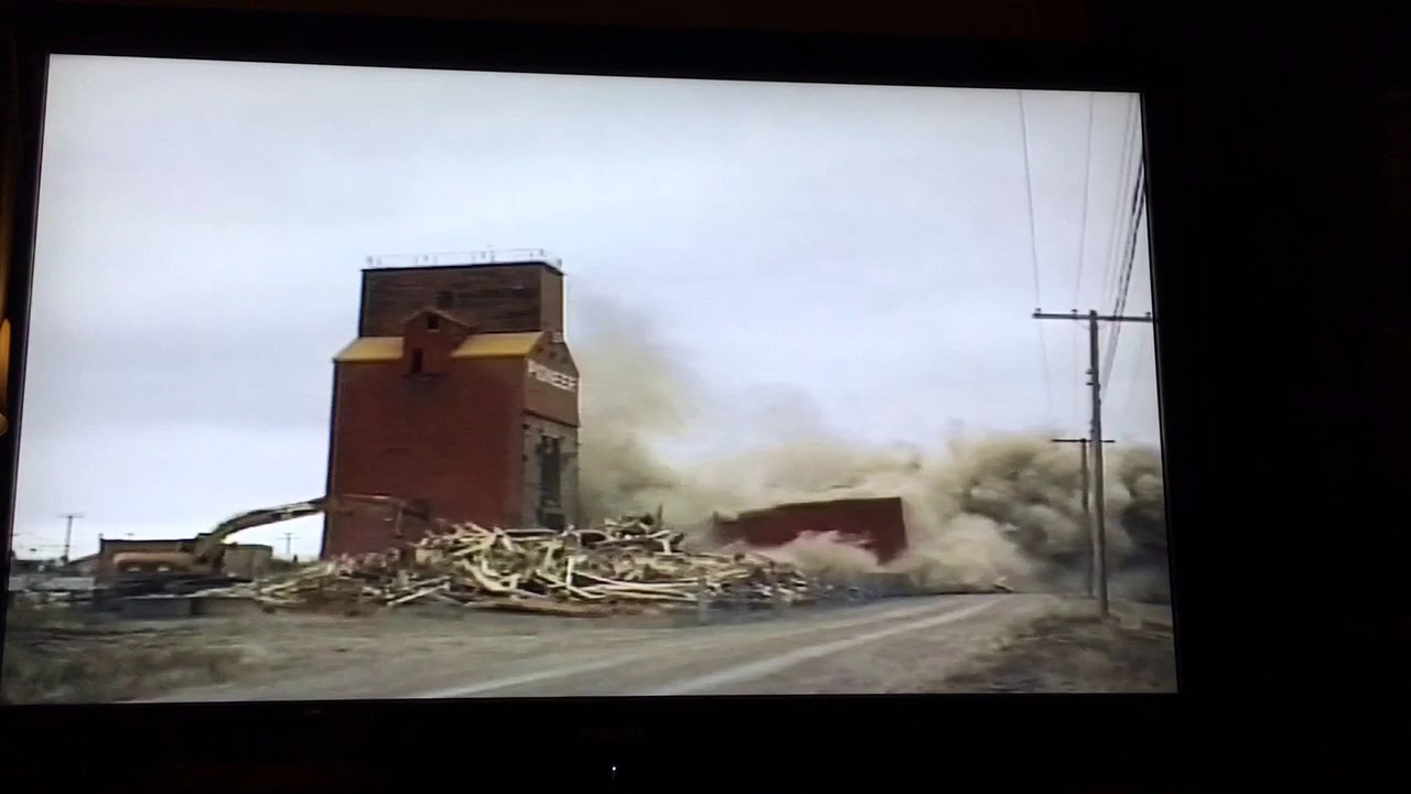 Rosetown Saskatchewan elevator demolition